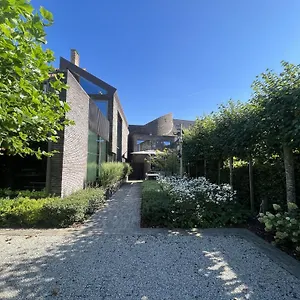 Modern Holiday Near And The North Sea Brugge